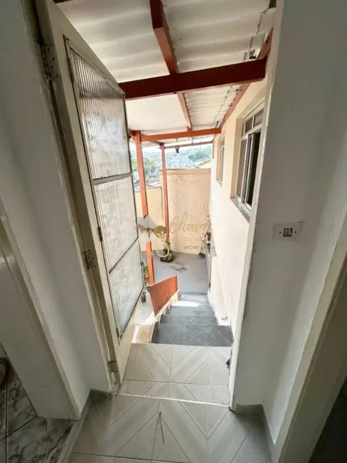 Foto 3 de Sobrado com 3 quartos à venda, 220m2 em Jardim Santa Emília, São Paulo - SP