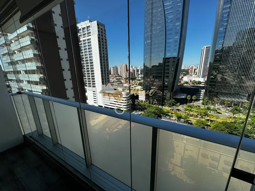 Foto 2 de Apartamento com 1 quarto para alugar, 33m2 em Santo Amaro, São Paulo - SP