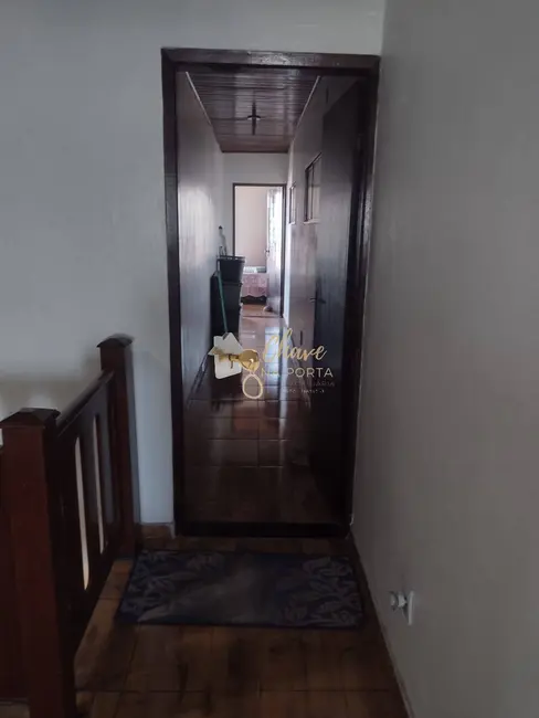 Sobrado com 5 quartos à venda, 125m2 em Vila América, Carapicuiba - SP - imagem 8 Foto 8 de Sobrado com 5 quartos à venda, 125m2 em Vila América, Carapicuiba - SP