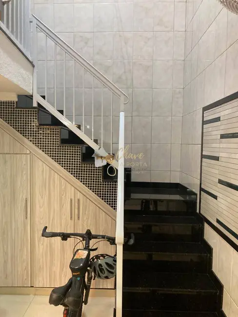 Sobrado com 4 quartos à venda, 320m2 em São João Clímaco, São Paulo - SP - imagem 6 Foto 6 de Sobrado com 4 quartos à venda, 320m2 em São João Clímaco, São Paulo - SP