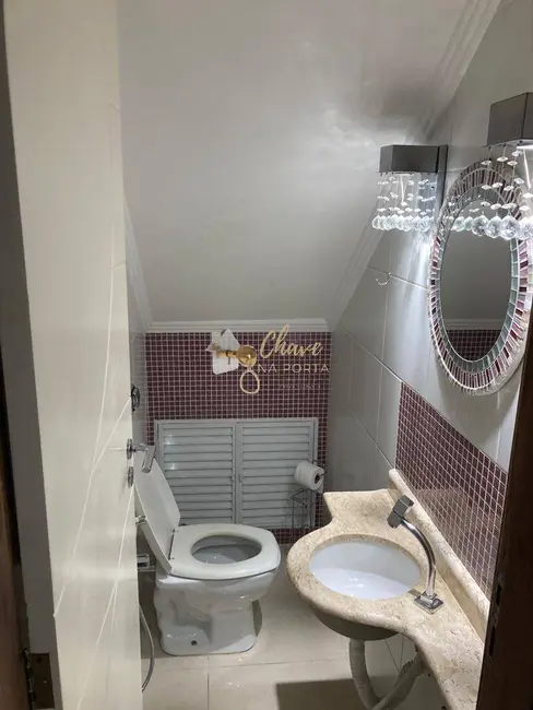 Sobrado com 4 quartos à venda, 320m2 em São João Clímaco, São Paulo - SP - imagem 3 Foto 3 de Sobrado com 4 quartos à venda, 320m2 em São João Clímaco, São Paulo - SP