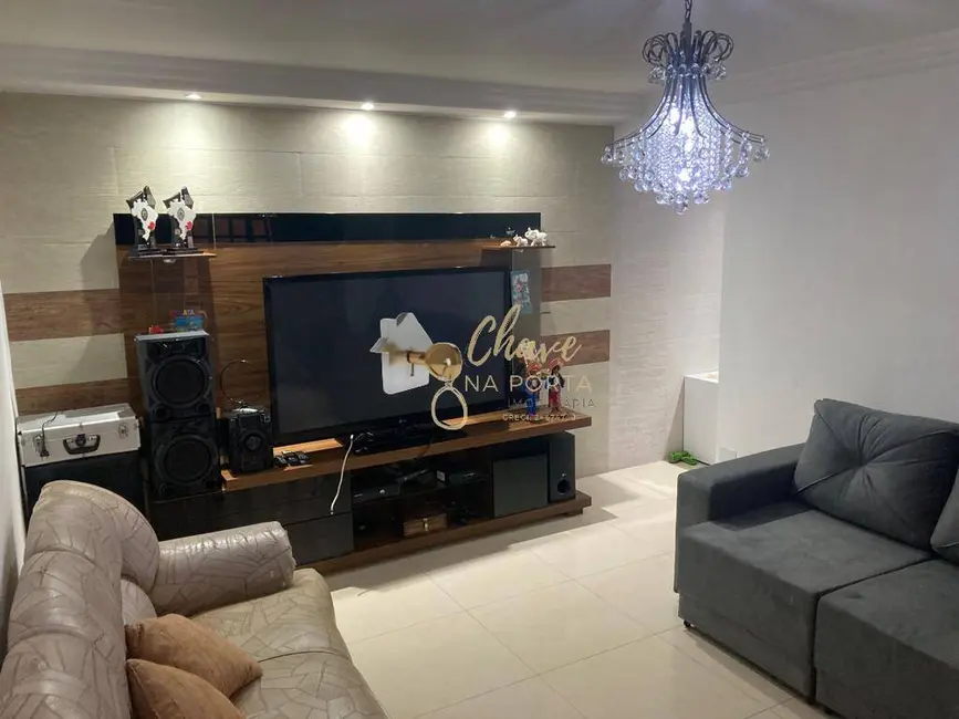 Sobrado com 4 quartos à venda, 320m2 em São João Clímaco, São Paulo - SP - imagem 1 Foto 1 de Sobrado com 4 quartos à venda, 320m2 em São João Clímaco, São Paulo - SP