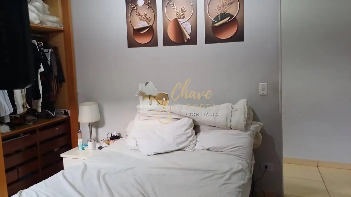 Foto 9 de Casa com 4 quartos à venda, 143m2 em Jardim São Francisco, Embu Das Artes - SP