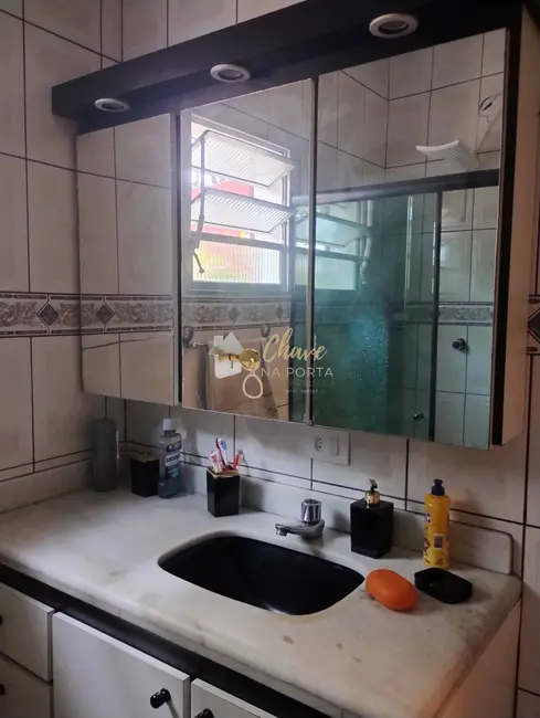 Foto 7 de Casa com 4 quartos à venda, 283m2 em Jardim São Francisco, Embu Das Artes - SP