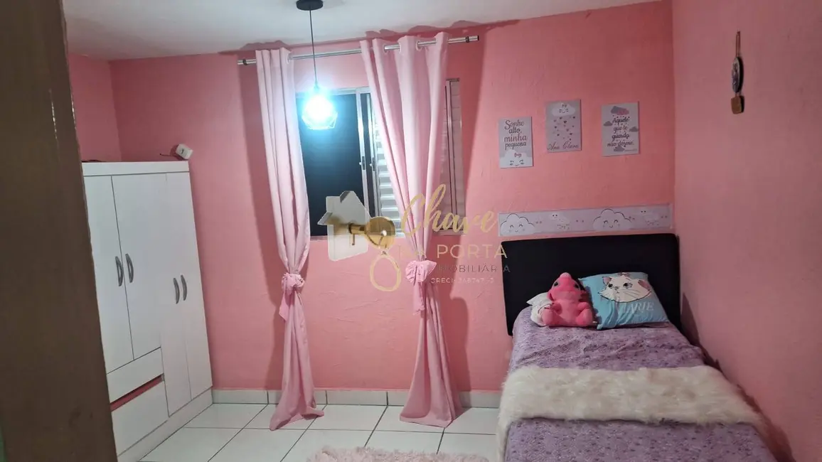 Foto 9 de Casa com 4 quartos à venda, 283m2 em Jardim São Francisco, Embu Das Artes - SP