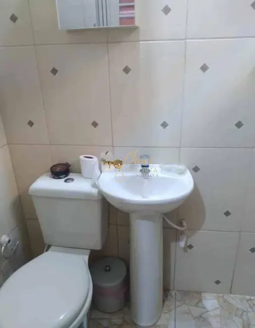 Foto 3 de Sobrado com 2 quartos à venda, 66m2 em Jardim São Francisco, Embu Das Artes - SP