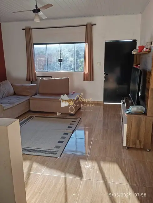 Chácara com 3 quartos à venda, 1610m2 em Sorocaba - SP - imagem 3 Foto 3 de Chácara com 3 quartos à venda, 1610m2 em Sorocaba - SP