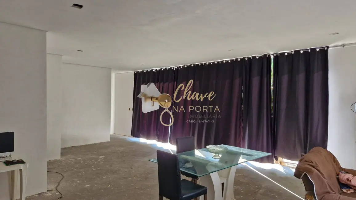 Foto 4 de Chácara com 1 quarto à venda, 77m2 em Jardim Estância Brasil, Atibaia - SP