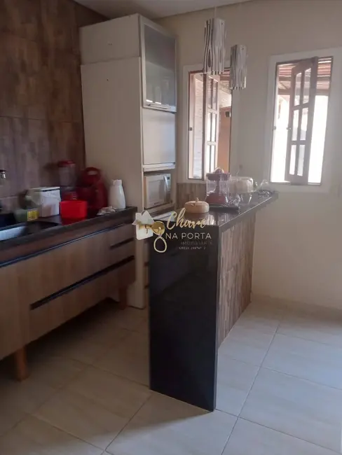 Foto 3 de Casa com 4 quartos à venda, 240m2 em Caputera, Cotia - SP