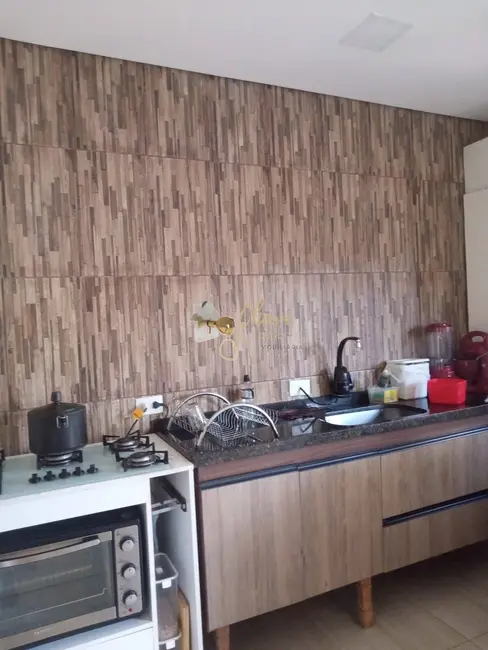 Foto 2 de Casa com 4 quartos à venda, 240m2 em Caputera, Cotia - SP