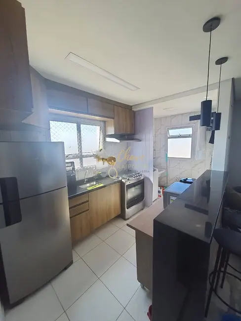 Foto 2 de Apartamento com 2 quartos à venda, 51m2 em Parque das Chácaras, Embu Das Artes - SP