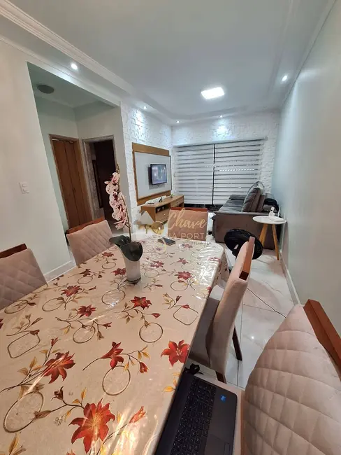 Foto 3 de Casa com 3 quartos à venda, 184m2 em Jardim Lucinda, São Paulo - SP