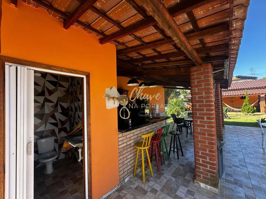 Chácara com 3 quartos à venda, 500m2 em Ibiuna - SP - imagem 8 Foto 8 de Chácara com 3 quartos à venda, 500m2 em Ibiuna - SP