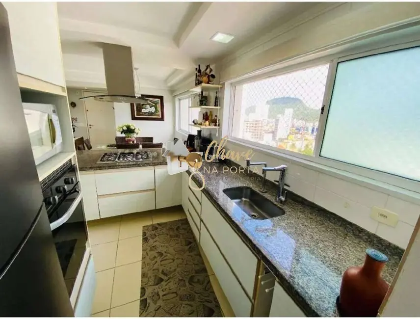 Apartamento com 3 quartos à venda, 111m2 em Enseada, Guaruja - SP - imagem 9 Foto 9 de Apartamento com 3 quartos à venda, 111m2 em Enseada, Guaruja - SP