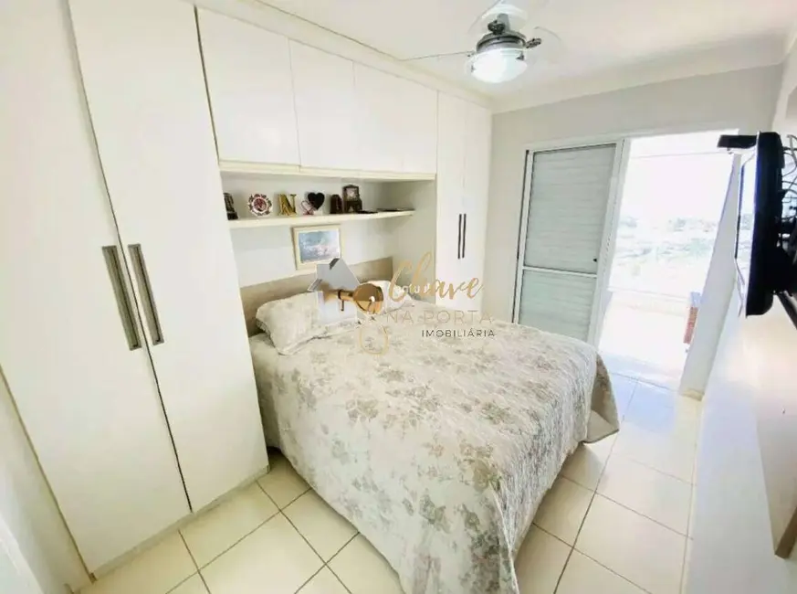 Apartamento com 3 quartos à venda, 111m2 em Enseada, Guaruja - SP - imagem 6 Foto 6 de Apartamento com 3 quartos à venda, 111m2 em Enseada, Guaruja - SP