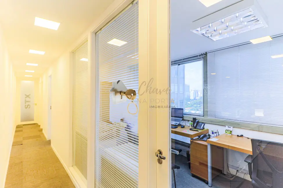 Sala Comercial à venda, 154m2 em Jardim Paulistano, São Paulo - SP - imagem 1 Foto 1 de Sala Comercial à venda, 154m2 em Jardim Paulistano, São Paulo - SP