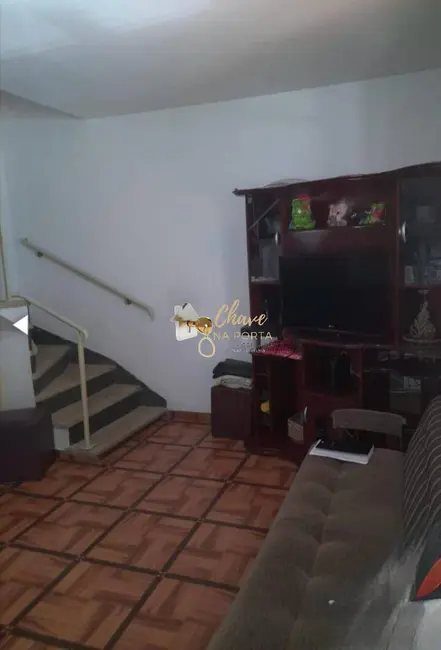 Foto 3 de Sobrado com 2 quartos à venda, 170m2 em Jardim Maria Rosa, Taboao Da Serra - SP