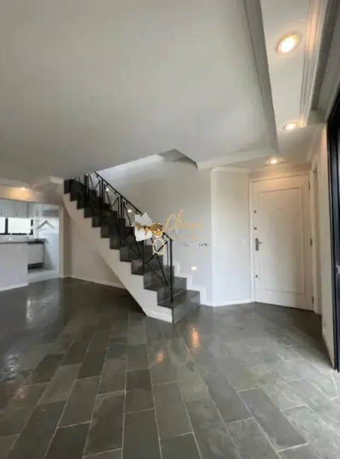 Apartamento com 3 quartos à venda e para alugar, 181m2 em Vila Andrade, São Paulo - SP - imagem 3 Foto 3 de Apartamento com 3 quartos à venda e para alugar, 181m2 em Vila Andrade, São Paulo - SP