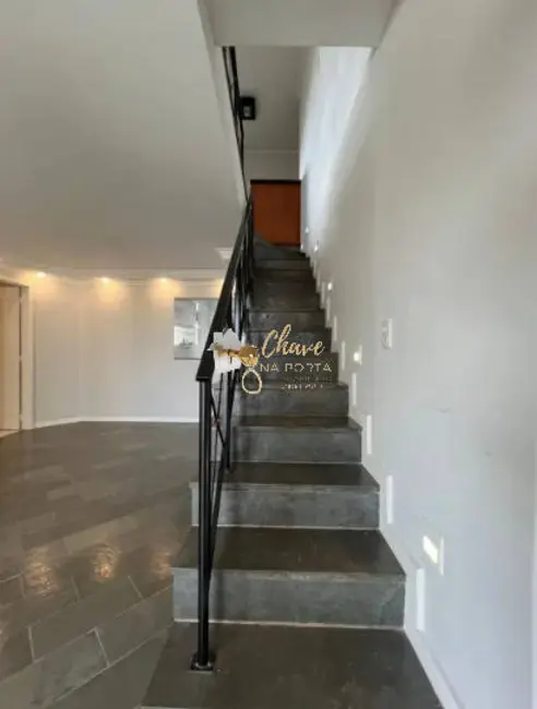 Apartamento com 3 quartos à venda e para alugar, 181m2 em Vila Andrade, São Paulo - SP - imagem 4 Foto 4 de Apartamento com 3 quartos à venda e para alugar, 181m2 em Vila Andrade, São Paulo - SP