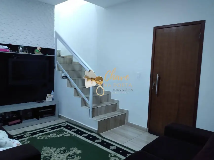 Casa com 3 quartos à venda, 160m2 em Sítio das Madres, Taboao Da Serra - SP - imagem 1 Foto 1 de Casa com 3 quartos à venda, 160m2 em Sítio das Madres, Taboao Da Serra - SP