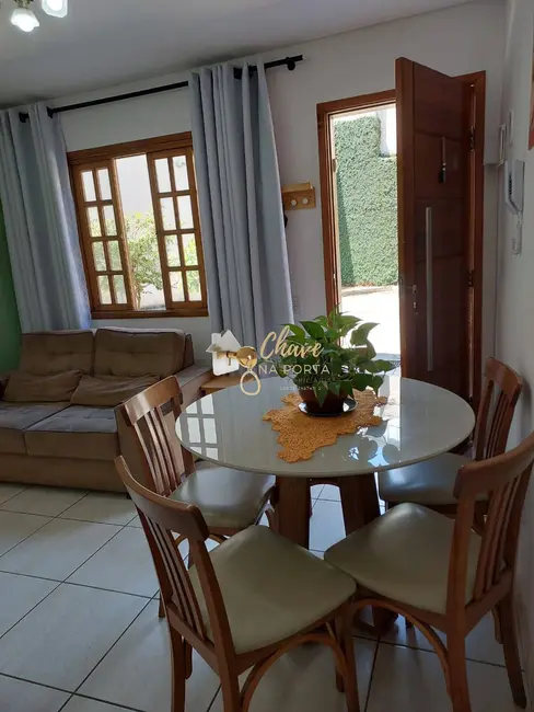 Foto 3 de Casa de Condomínio com 2 quartos à venda, 90m2 em Vila Arapuã, São Paulo - SP