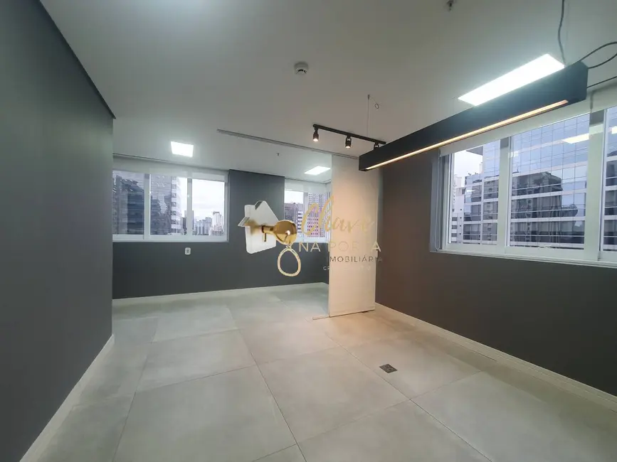Sala Comercial para alugar, 36m2 em Cidade Monções, São Paulo - SP - imagem 7 Foto 7 de Sala Comercial para alugar, 36m2 em Cidade Monções, São Paulo - SP