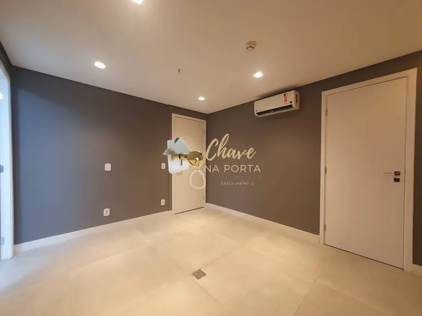 Sala Comercial para alugar, 36m2 em Cidade Monções, São Paulo - SP - imagem 2 Foto 2 de Sala Comercial para alugar, 36m2 em Cidade Monções, São Paulo - SP