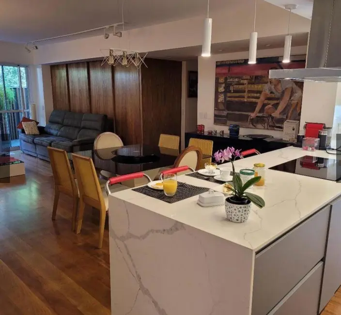 Apartamento com 2 quartos à venda, 151m2 em Leblon, Rio De Janeiro - RJ - imagem 7 Foto 7 de Apartamento com 2 quartos à venda, 151m2 em Leblon, Rio De Janeiro - RJ