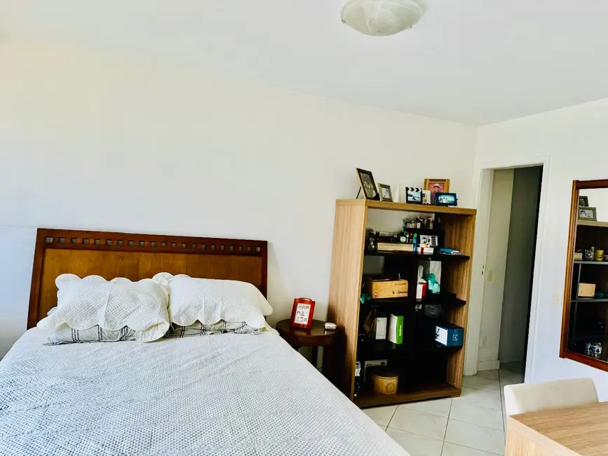 Apartamento com 1 quarto à venda, 58m2 em Barra da Tijuca, Rio De Janeiro - RJ - imagem 5 Foto 5 de Apartamento com 1 quarto à venda, 58m2 em Barra da Tijuca, Rio De Janeiro - RJ