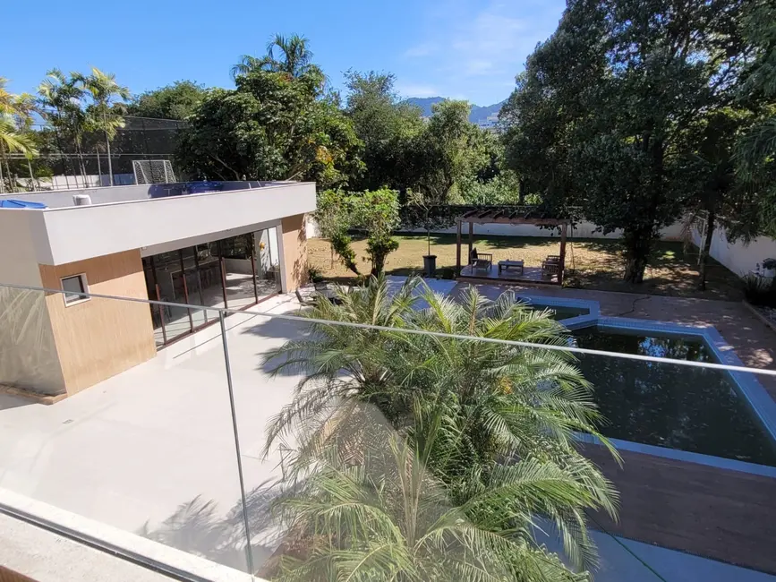 Foto 1 de Casa de Condomínio com 5 quartos à venda, 900m2 em Barra da Tijuca, Rio De Janeiro - RJ