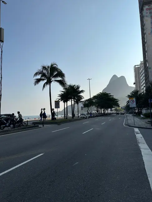 Apartamento com 2 quartos à venda, 85m2 em Leblon, Rio De Janeiro - RJ - imagem 2 Foto 2 de Apartamento com 2 quartos à venda, 85m2 em Leblon, Rio De Janeiro - RJ