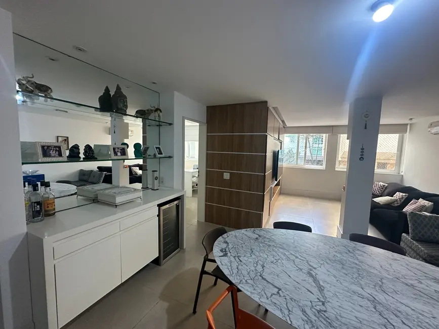 Apartamento com 2 quartos à venda, 85m2 em Leblon, Rio De Janeiro - RJ - imagem 7 Foto 7 de Apartamento com 2 quartos à venda, 85m2 em Leblon, Rio De Janeiro - RJ