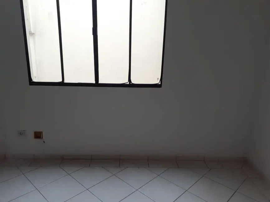 Foto 2 de Apartamento com 2 quartos para alugar, 55m2 em Vila Linda, Santo Andre - SP