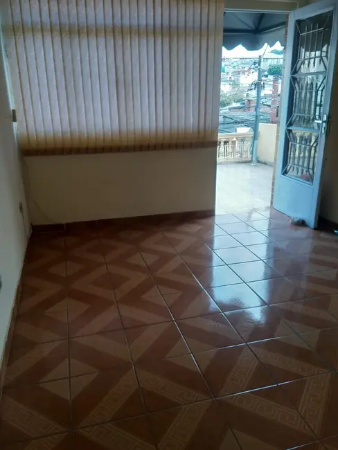 Foto 6 de Casa com 2 quartos para alugar, 90m2 em Jardim do Estádio, Santo Andre - SP