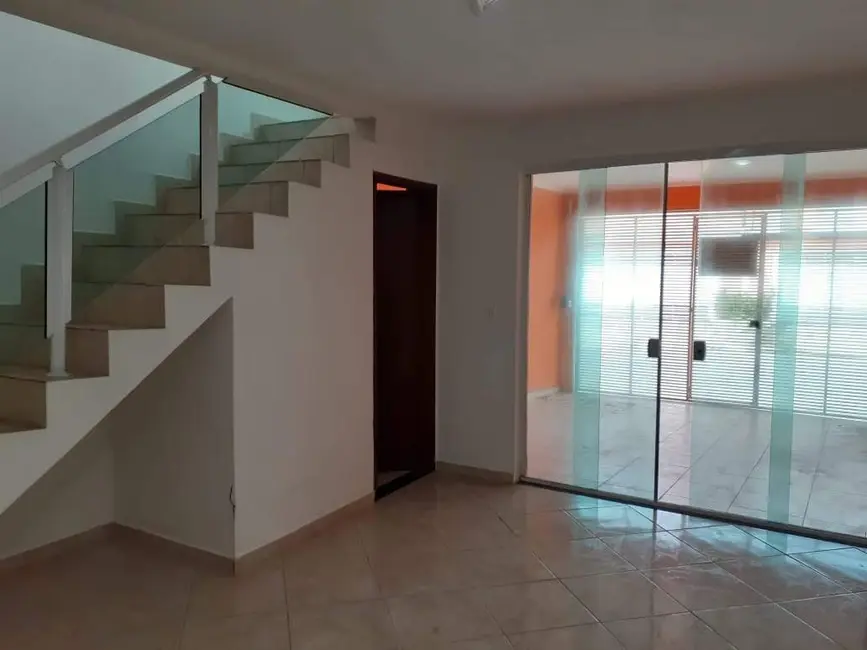 Casa com 3 quartos à venda, 85m2 em Vila Pires, Santo Andre - SP - imagem 4 Foto 4 de Casa com 3 quartos à venda, 85m2 em Vila Pires, Santo Andre - SP