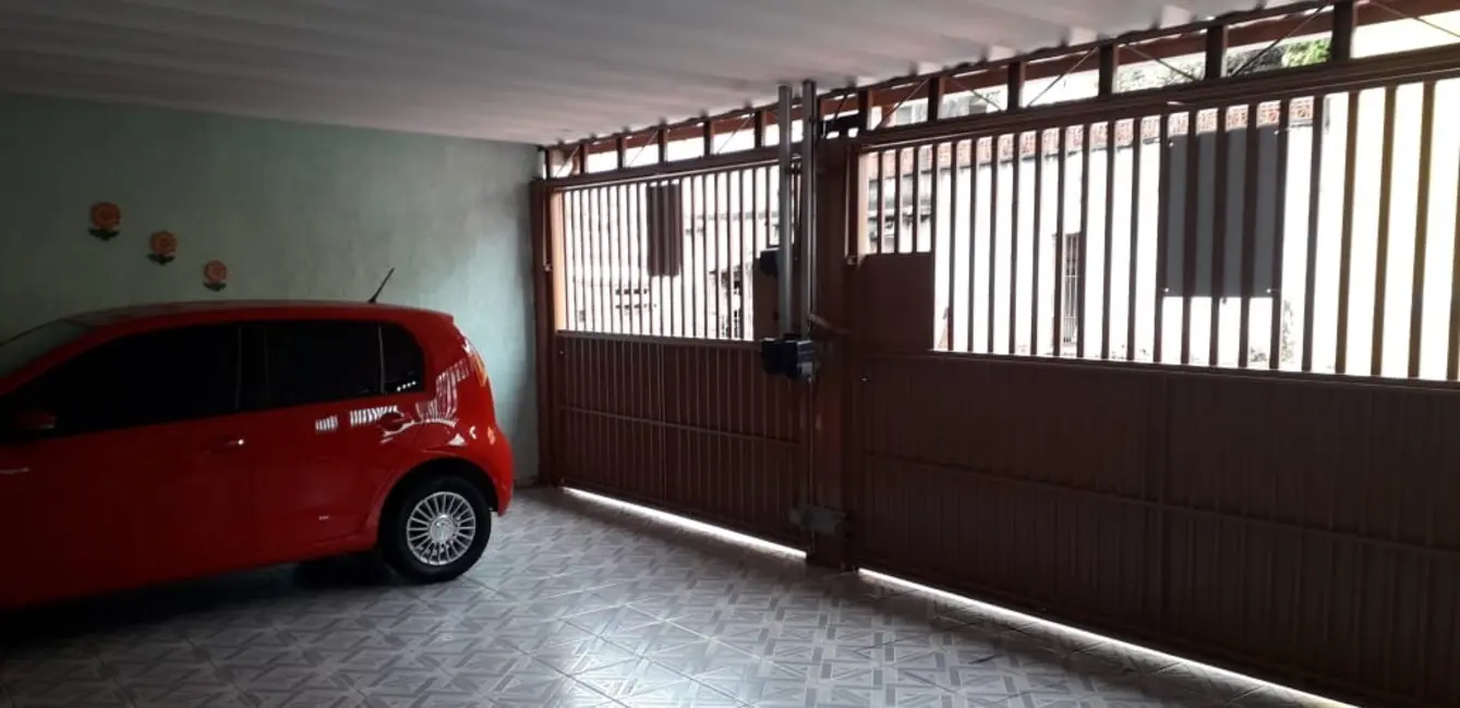 Casa com 4 quartos à venda, 172m2 em Jardim do Estádio, Santo Andre - SP - imagem 3 Foto 3 de Casa com 4 quartos à venda, 172m2 em Jardim do Estádio, Santo Andre - SP