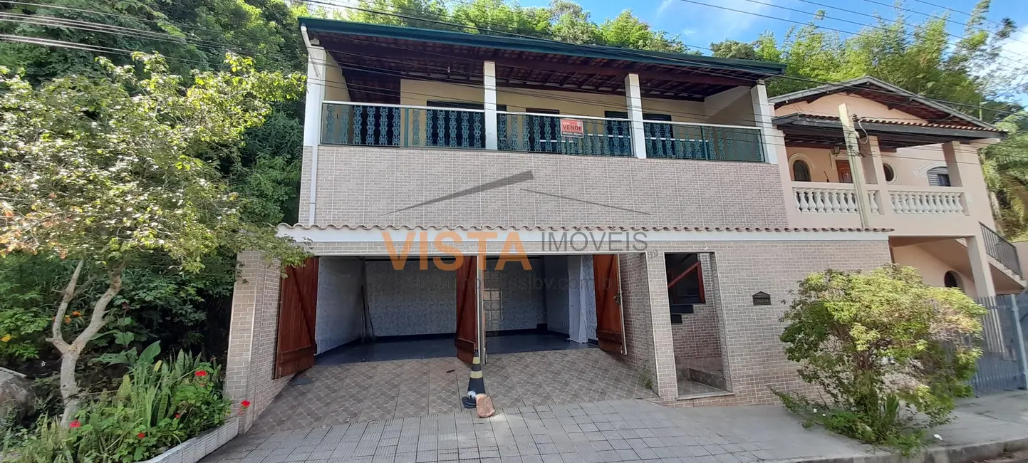 Foto 2 de Casa com 4 quartos à venda, 300m2 em Centro, Aguas Da Prata - SP