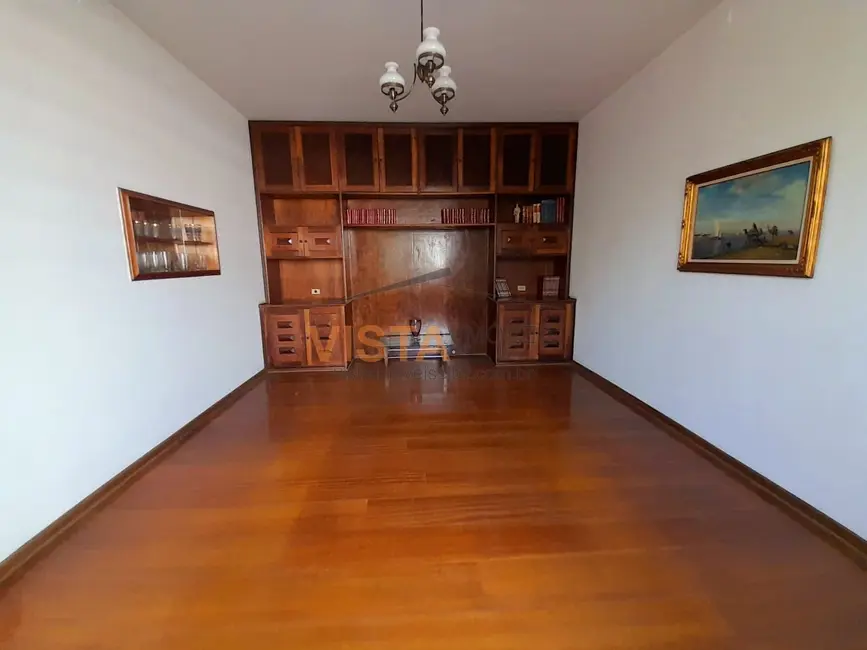Foto 1 de Casa com 3 quartos à venda, 385m2 em Centro, Sao Joao Da Boa Vista - SP