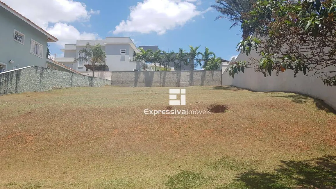 Foto 2 de Terreno / Lote à venda, 600m2 em Jardim Alto de Santa Cruz, Itatiba - SP