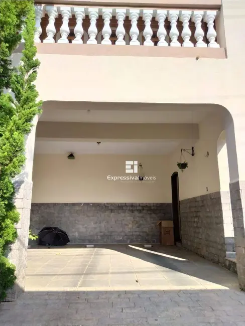 Foto 2 de Casa com 4 quartos à venda, 420m2 em Nova Itatiba, Itatiba - SP