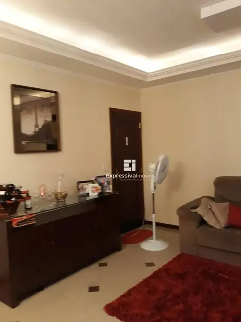 Foto 5 de Casa com 2 quartos à venda, 150m2 em Jardim Santa Filomena, Itatiba - SP