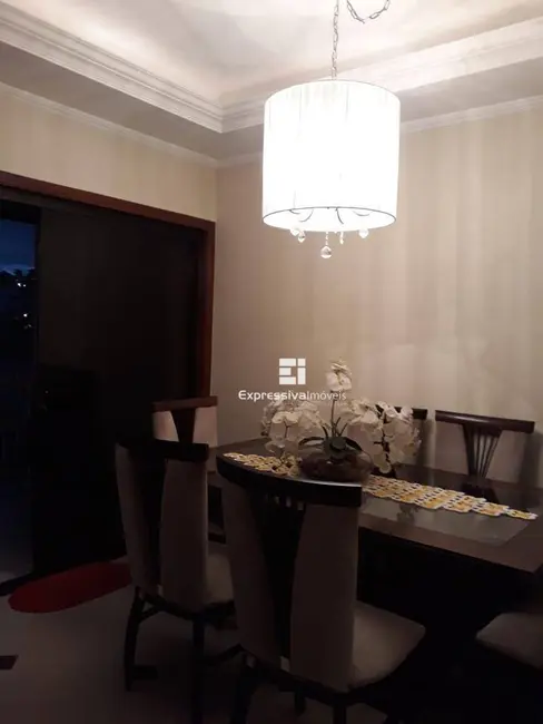 Foto 6 de Casa com 2 quartos à venda, 150m2 em Jardim Santa Filomena, Itatiba - SP