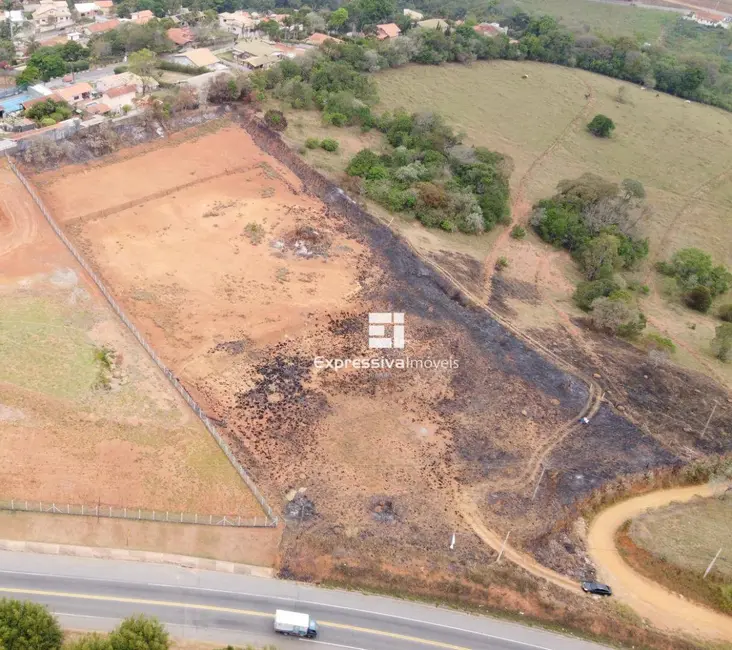 Foto 4 de Sala Comercial à venda, 13000m2 em Bairro da Aparecidinha, Itatiba - SP