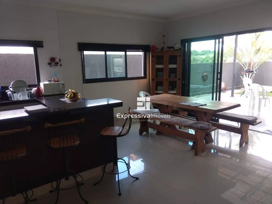 Foto 6 de Casa de Condomínio com 3 quartos à venda, 300m2 em Loteamento Itatiba Country Club, Itatiba - SP