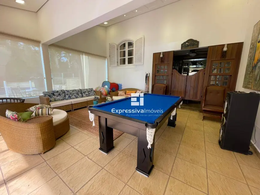 Casa de Condomínio com 5 quartos à venda, 1198m2 em Jardim Santa Rosa, Itatiba - SP - imagem 7 Foto 7 de Casa de Condomínio com 5 quartos à venda, 1198m2 em Jardim Santa Rosa, Itatiba - SP