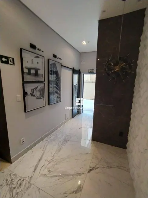 Apartamento com 3 quartos à venda, 156m2 em Centro, Itatiba - SP - imagem 2 Foto 2 de Apartamento com 3 quartos à venda, 156m2 em Centro, Itatiba - SP