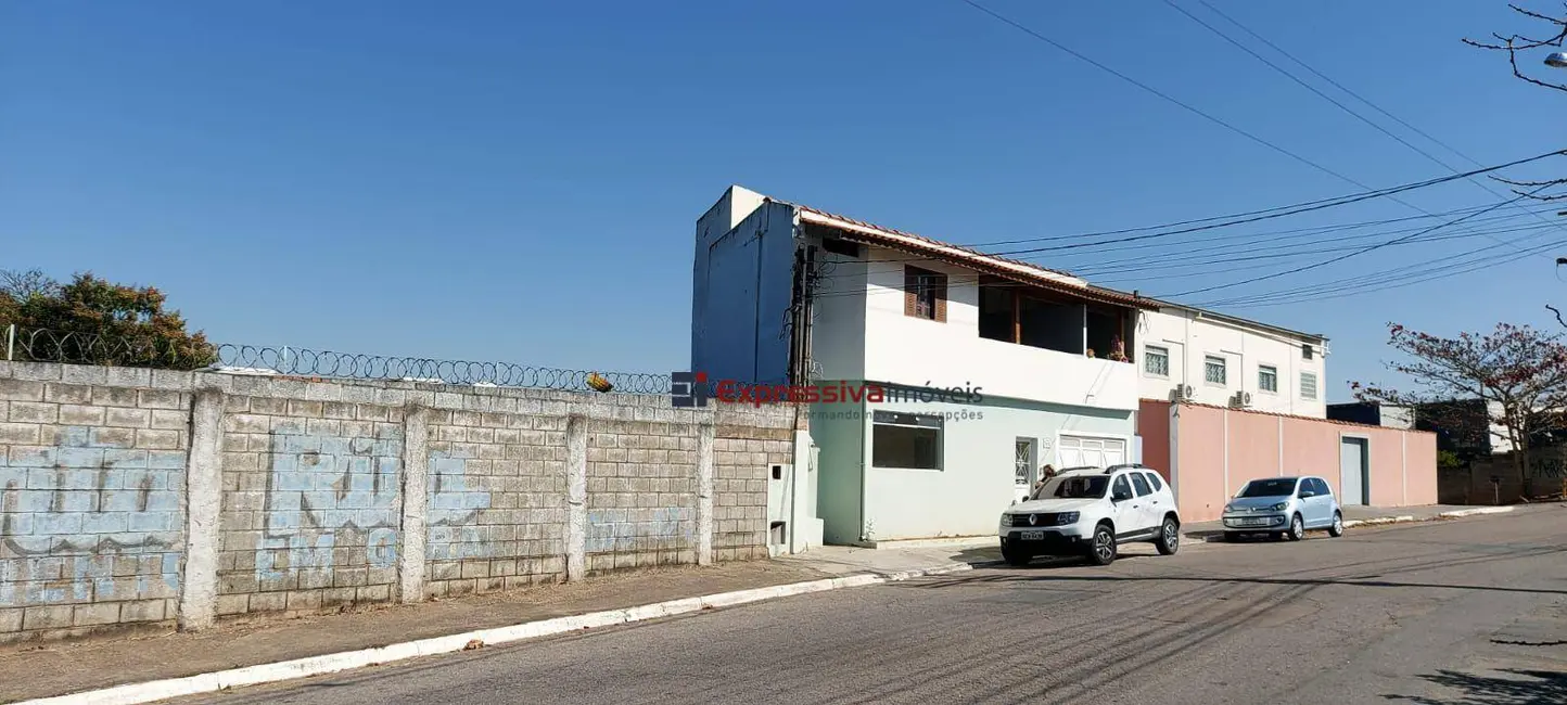 Foto 1 de Casa com 3 quartos à venda, 250m2 em Vila São Caetano, Itatiba - SP