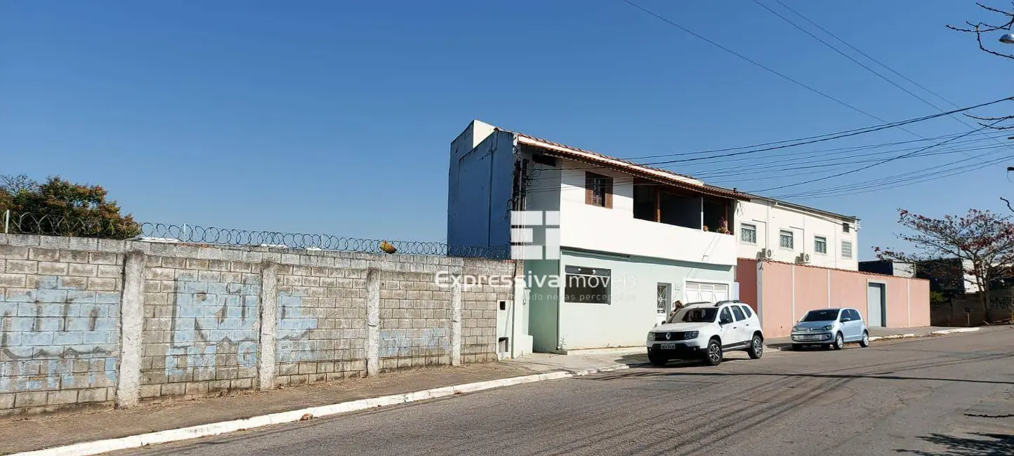 Foto 1 de Casa com 3 quartos à venda, 250m2 em Vila São Caetano, Itatiba - SP