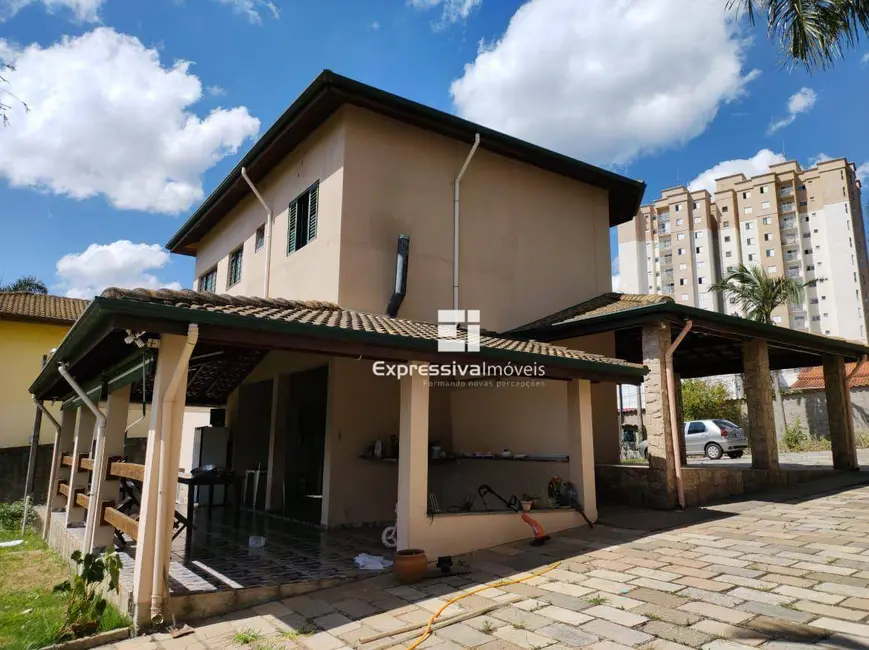 Foto 1 de Chácara com 3 quartos à venda, 2314m2 em Loteamento Santo Antônio, Itatiba - SP