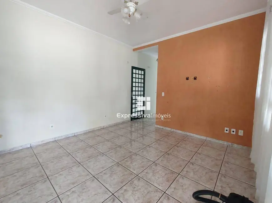 Foto 6 de Chácara com 3 quartos à venda, 2314m2 em Loteamento Santo Antônio, Itatiba - SP